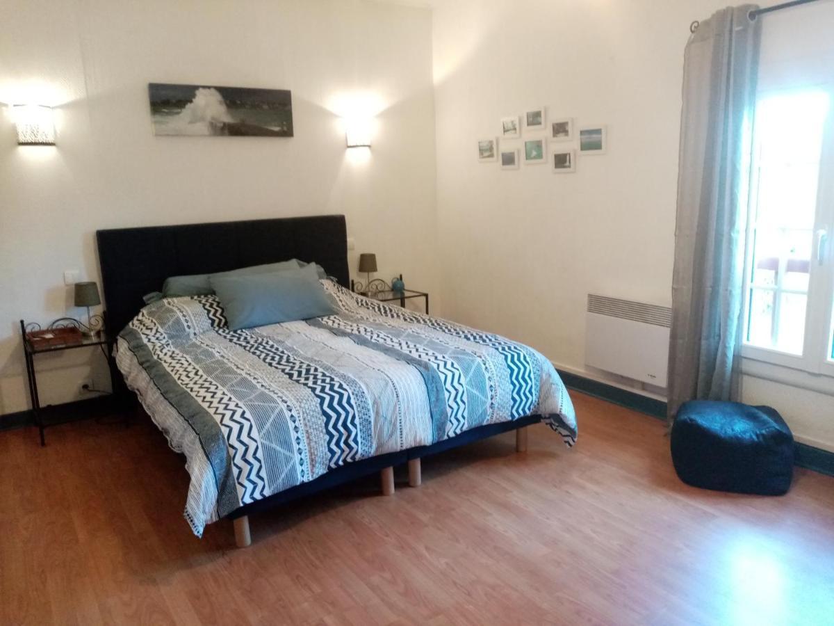 La Metairie De Biaudos Bed & Breakfast Екстериор снимка